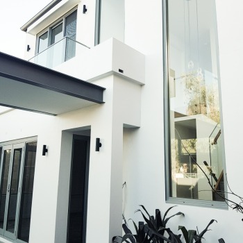 Front-entrance-beams